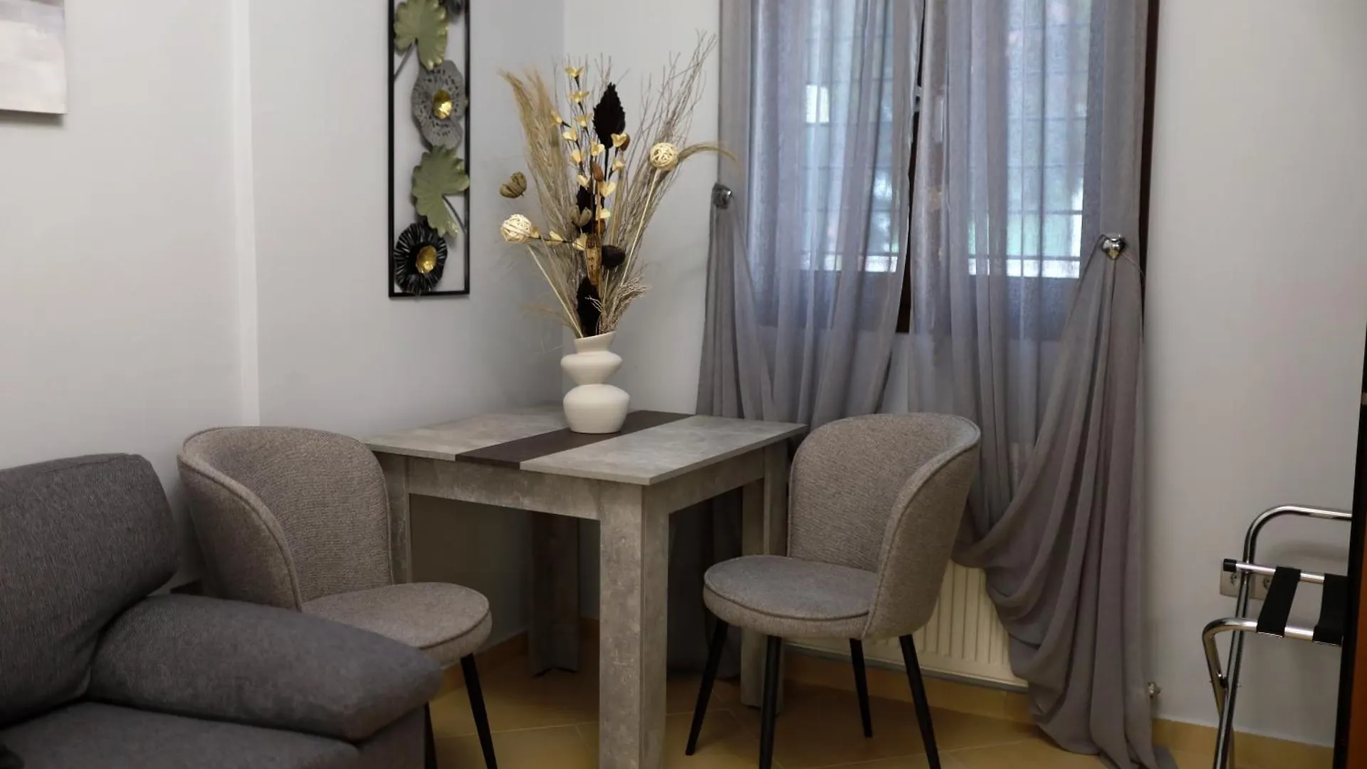 Moet Apartment Thessaloniki Greece